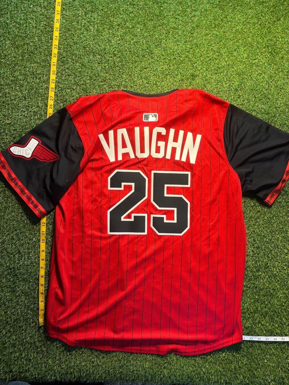 White sox red stripe nike "vaughn" jersey
